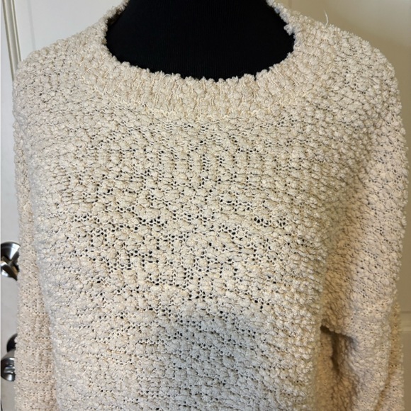 Debut Off-White Textured Knit Sweater - Picture 2 of 7